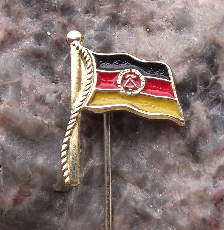 Vintage East Germany DDR GDR German Flag Pin Badge