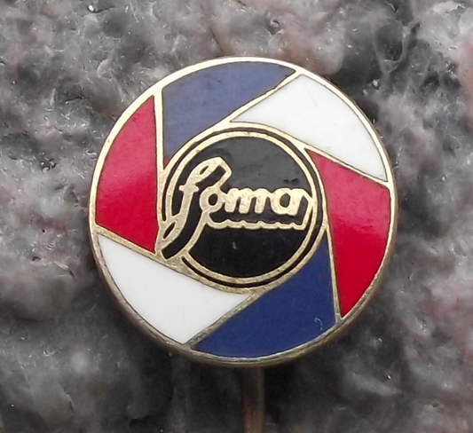 Vintage FOMA Camera Film Company Lens Shutter Logo Motif Pin Badge