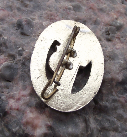 Vintage Thalmann Pioneer DDR Pentathlon Funfkampf Athletics Award Pin Badge - Badgecrazy