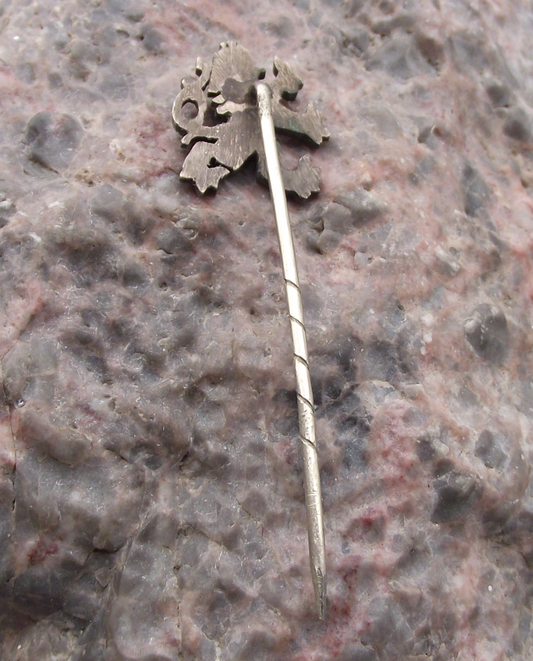 Antique Czechoslovakia Rampant Lion National Lesser Coat of Arms Pin Badge - Badgecrazy