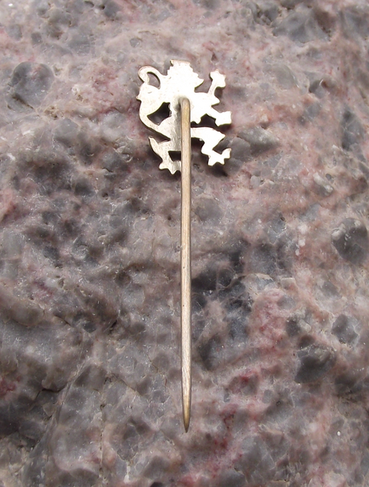 Vintage Czechoslovakia Rampant Lion National Lesser Coat of Arms Pin Badge - Badgecrazy