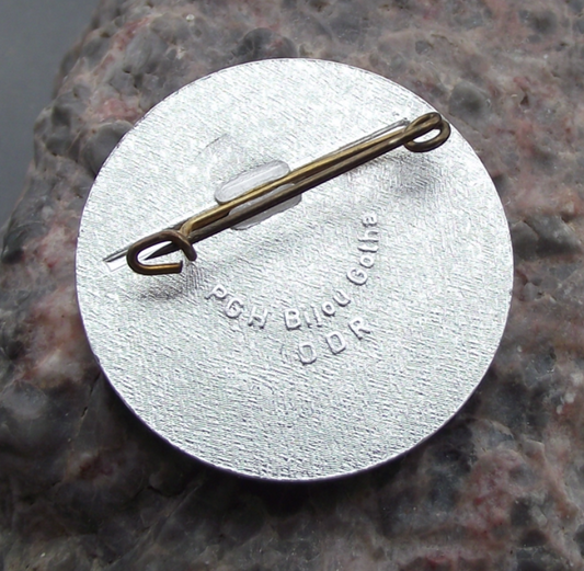 1972 MM Leipzig Messe East German Trade Fair DDR GDR Logo Pin Badge - Badgecrazy