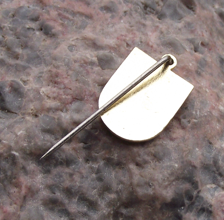 Vintage Baabe Rugen East German DDR Heraldic Crest Chain Pendant - Badgecrazy