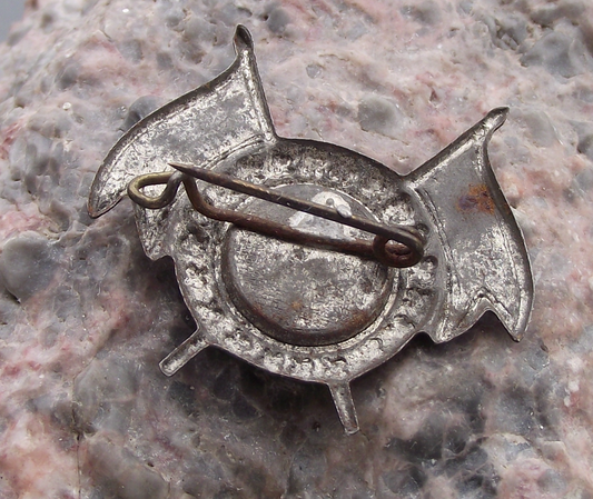 Vintage Dr Edvard Edward Benes WW2 President Crossed Flags Pin Badge