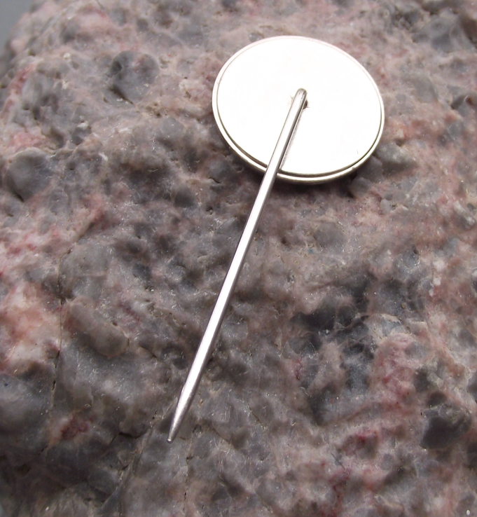 Vintage Communist Party Cherries Cherry Logo Czech Republic Pin Badge - Badgecrazy