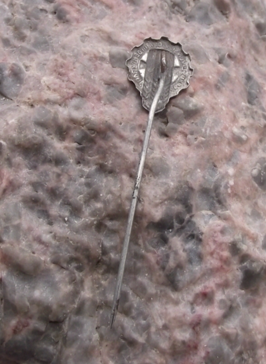 Vintage Czechoslovakia Social Democratic Party Wheat Small Logo Pin Badge - Badgecrazy