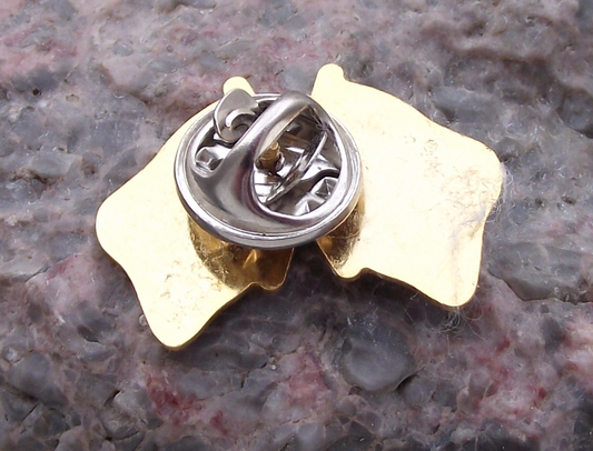 Vintage Saudi Arabia British Union Jack Flags Cooperation Pin Badge - Badgecrazy