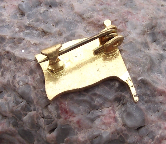 Dannebrog Danish Denmark Scandinavian Cross Clasp National Flag Pin Badge - Badgecrazy