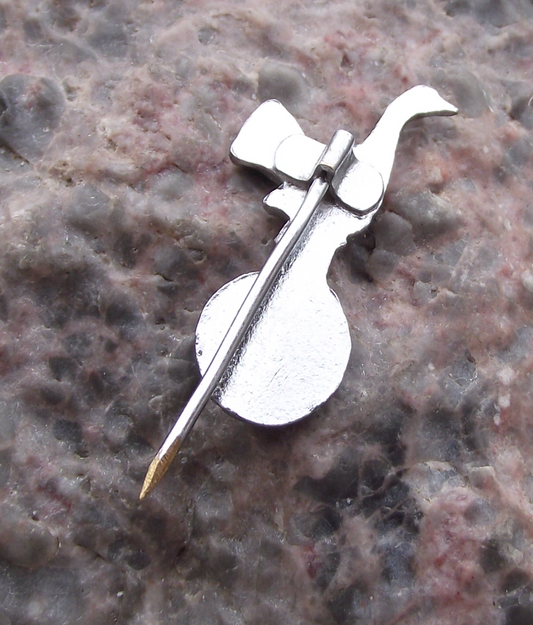 Vintage Tottenham Hotspurs Football Club THFC Ball Bird Logo Pin Badge - Badgecrazy