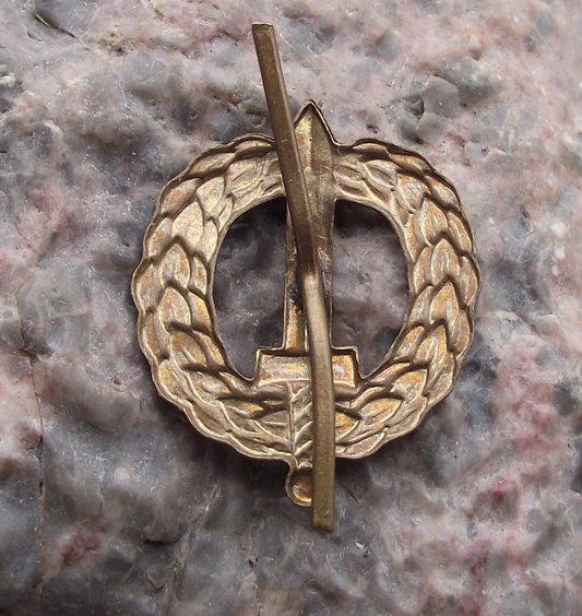 Czechoslovakia Army CSLA Uniform Insignia Alternative Combined Arms Badge
