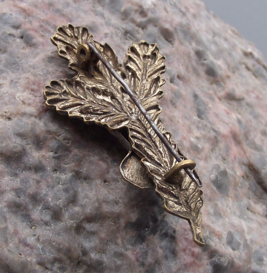 Vintage Stag Deer Head Hunting and Hunters Pine Branch Pin Badge