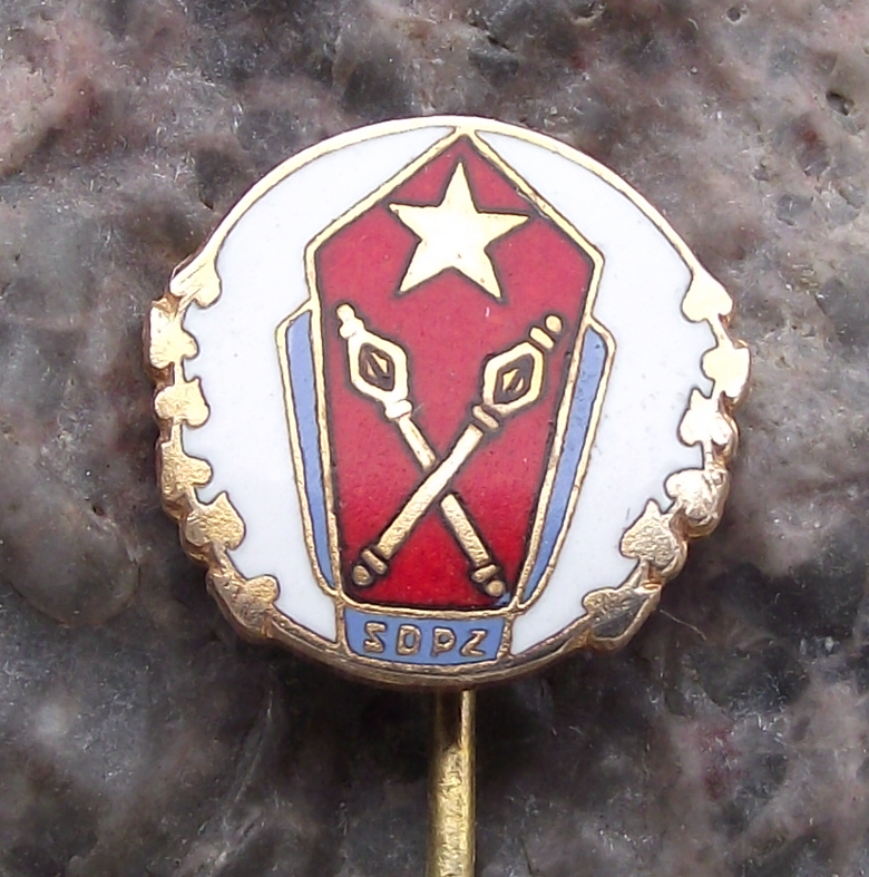 Vintage SDPZ Officers and Warrant Officers Union Crossed Maces Club Pin Badge
