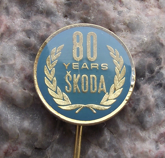 1974 Skoda Car Company 80th Anniversary Laurel Leaves Pin Badge