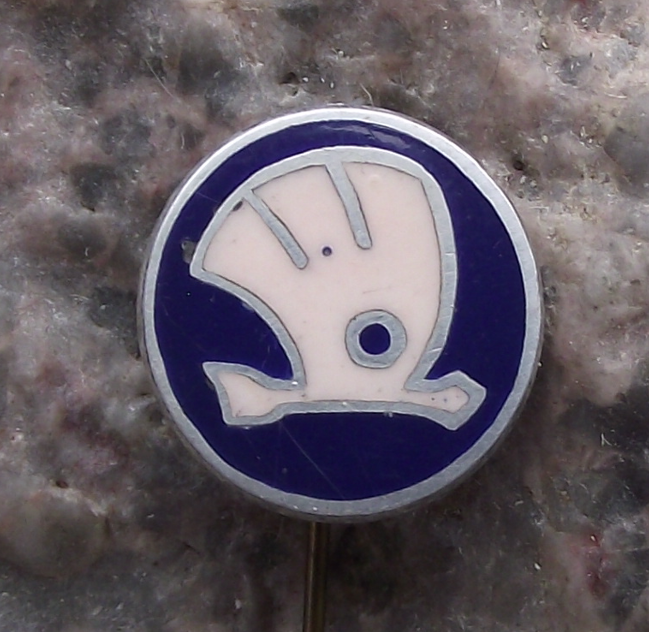 1950's Skoda Autos Cars Automobile Factory Winged Arrow Logo Pin Badge