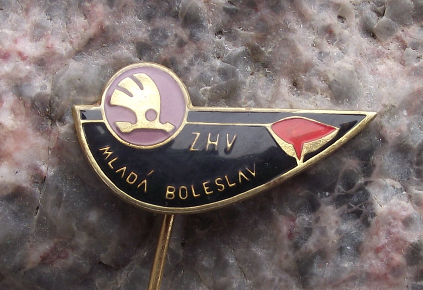 Vintage Skoda ZHV Mlada Boleslav Fire Crew Training Pin Badge