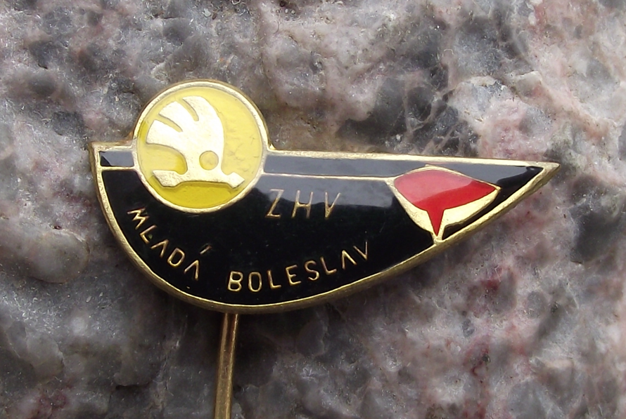 Vintage Skoda ZHV Mlada Boleslav Fire Crew Training Pin Badge
