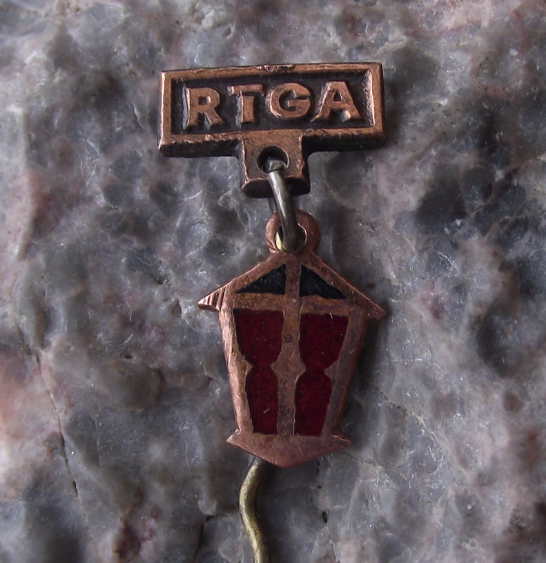 Vintage Riga Latvia Hanging Gas Lamp Logo Motif Tourist Souvenir Pin Badge