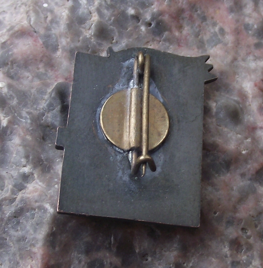 Vintage Tallinn Estonia Sailing Trade Ship Sailing Boat Pin Badge - Badgecrazy