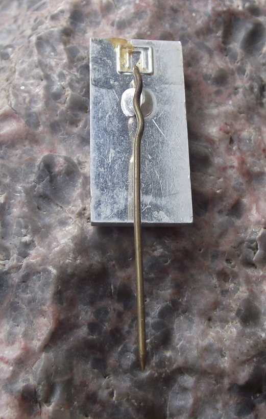 Vintage Lenin Pointing Communist Leader Finland Station Statue Pin Badge