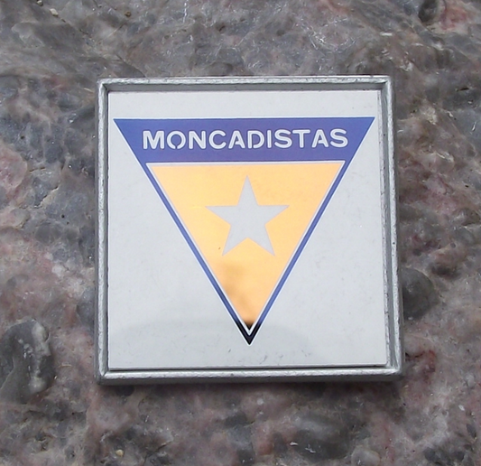 Vintage Cuba Cuban Revolution Fight at Moncada Barracks Mirror Pin Badge