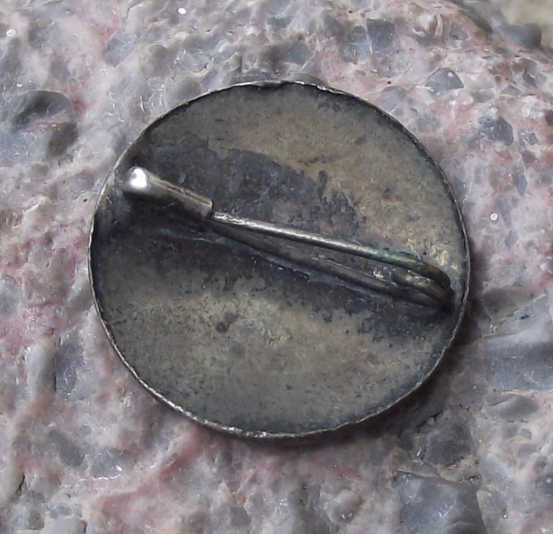 1962 Cuba Revolution Camilo Cienfuegos Soldier Pin Badge