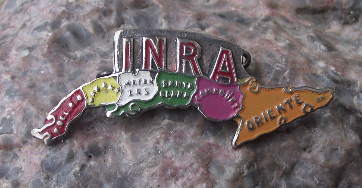 Vintage Cuba INRA Agricultural Reform Cuban Revolution Pin Badge