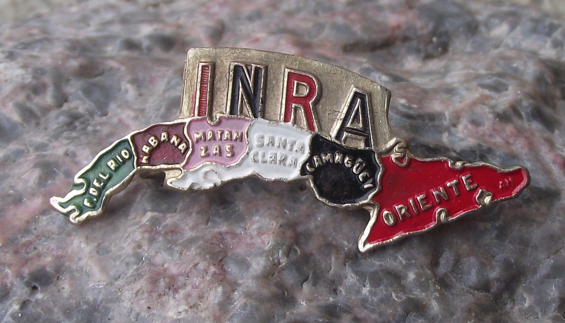 Vintage Cuba INRA Agricultural Reform Cuban Revolution Pin Badge