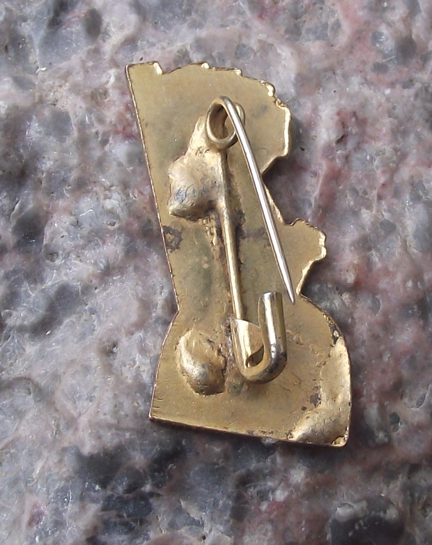Vintage Cuba Ministry of Tourism Excursions Cuban Revolution INIT Pin Badge