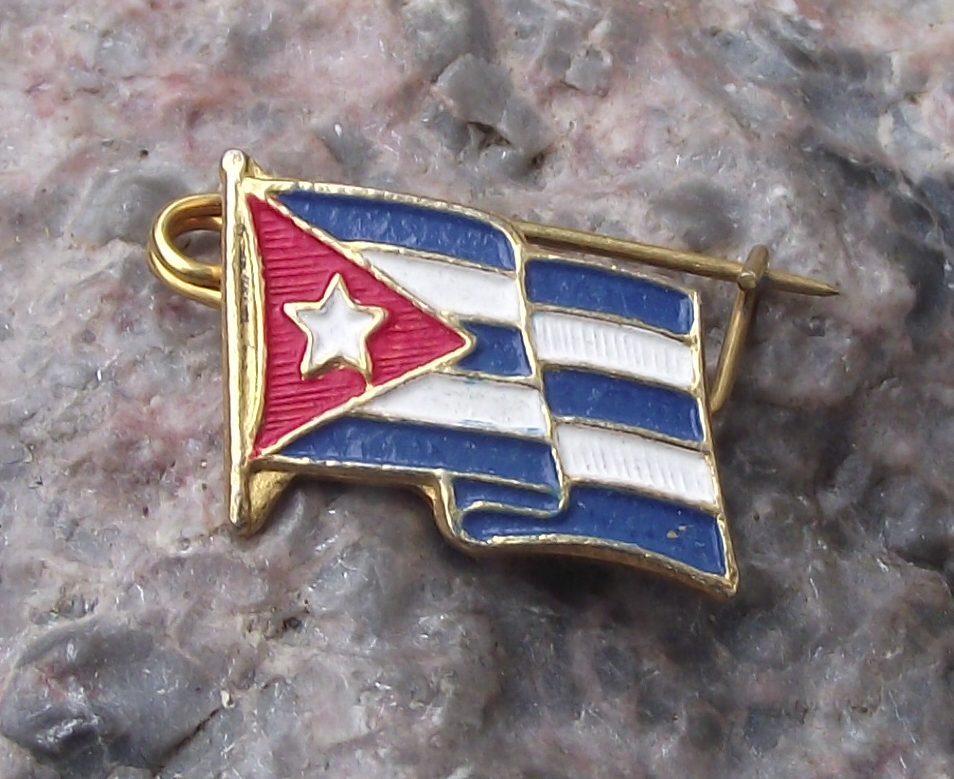 Vintage Cuba National Flag Waving in the Wind Cuban Revolution Pin Badge