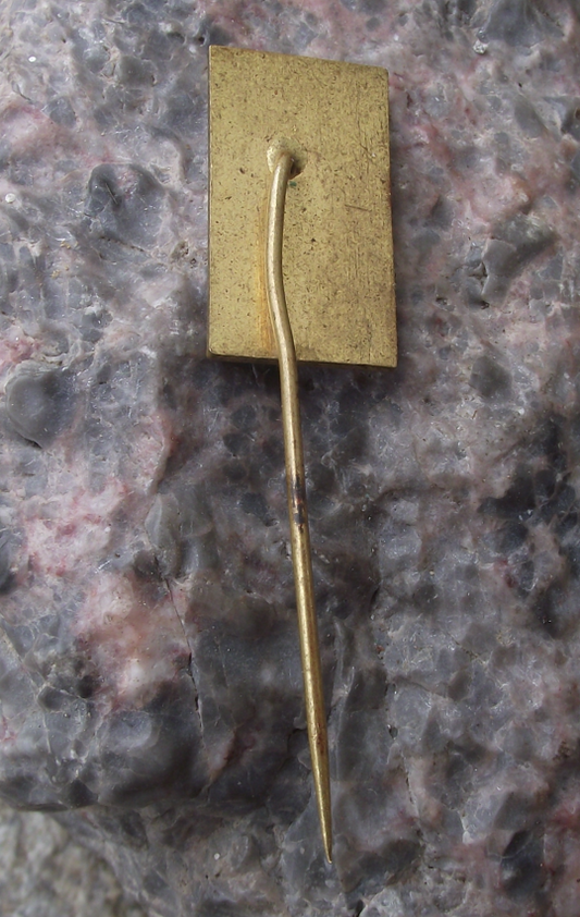 1975 Bohemians CKD Praha Kangaroo Mascot Football Club Anniversary Pin Badge - Badgecrazy