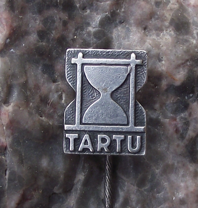 Vintage Tartu Estonia Sand Timer Hourglass Pin Badge