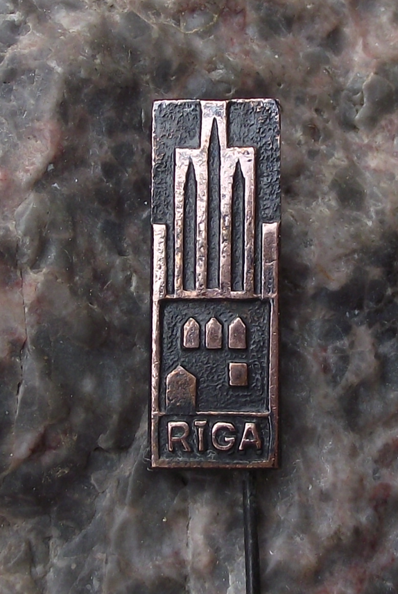 Vintage Latvia Riga City Centre Buildings Town Square Souvenir Pin Badge