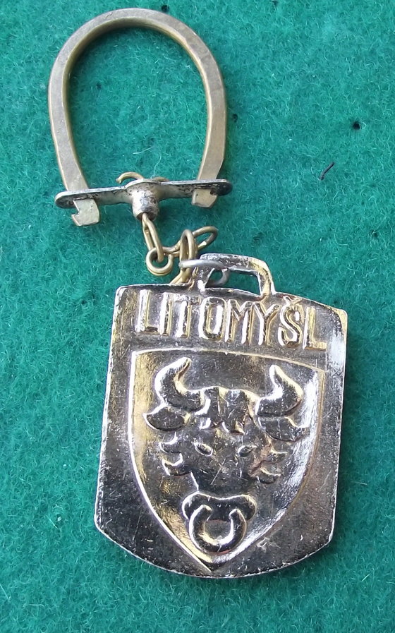 Vintage Litomysl Hereldic Town Crest Bills Head Souvenir Keychain Keyring