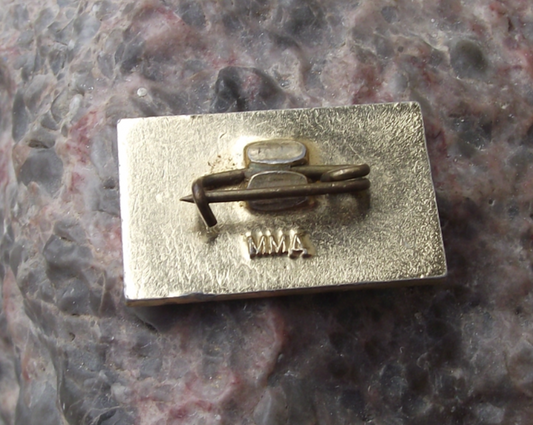 1961 Vostok 2 Soviet Union 2nd Manned Space Mission Rocket Red Flag Pin Badge - Badgecrazy