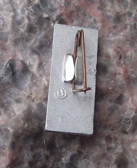 1962 Vostok Boctok 3 & 4 Space Rockets Hammer Sickle Motif Blast Off Pin Badge - Badgecrazy