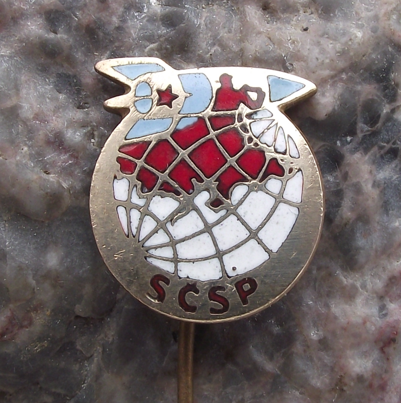 Vintage Vostok 1 Space Race Yuri Gagarin Exploration SCSP Rocket Earth Pin Badge