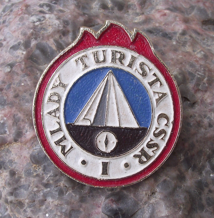 Young Tourist Grade 1 Czechoslovakia Youth Camping Pioneer Award Pin Badge
