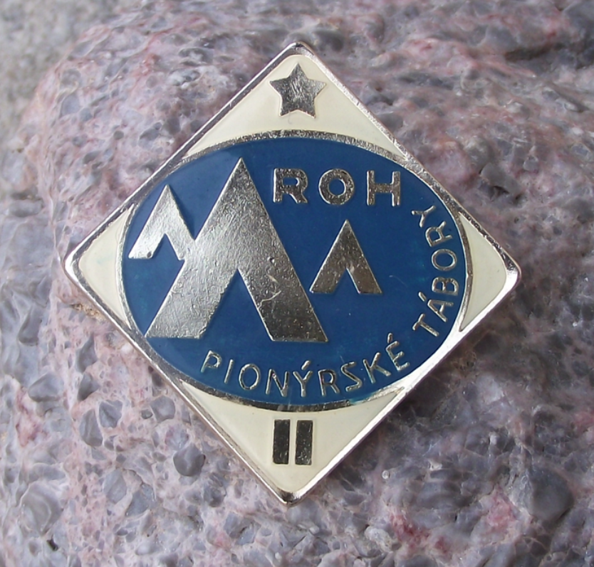 Young Pioneer Czechoslovakia Youth Camping Award Stage 2 Tent ROH Pin Badge