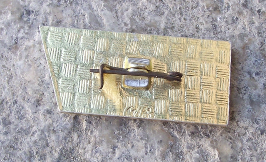 Vintage Soviet Aeroflot Airlines Yakovlev 40 Jet Aircraft Pin Badge - Badgecrazy