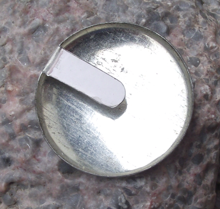 Vintage Cuba Cuban National Hero Venceremos Ignacio Agramonte Pin Badge