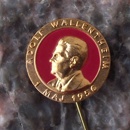 1956 Sweden Swedish May 1st Labor Day Adolf Wallentheim Mayday Pin Badge - Badgecrazy
