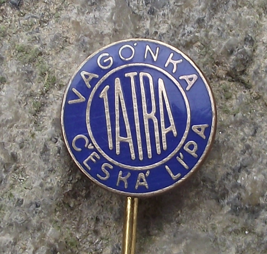 Vintage Tatra Vagonka Česka Lipa Carriages Rolling Stock Pin Badge