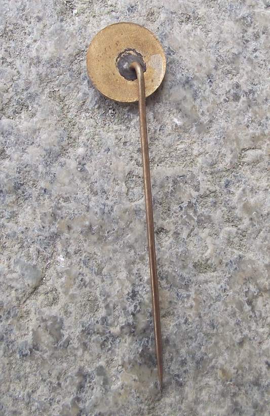 Vintage Tatra Vehicles Car Repair Facility Garage Auto Servis Kopřivnice Pin Badge - Badgecrazy