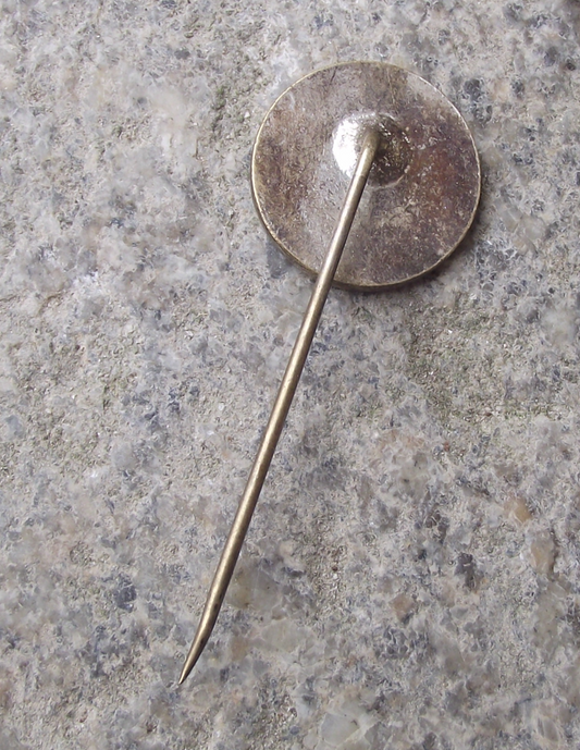 Vintage UNEK NUKS National Union Kamerun Students Cameroon Africa Pin Badge