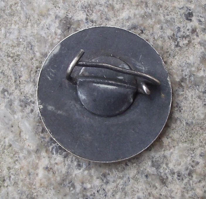 1968 Bulgaria Aglikina Glade Sliven In Praise of the Rebels Folklore Pin Badge