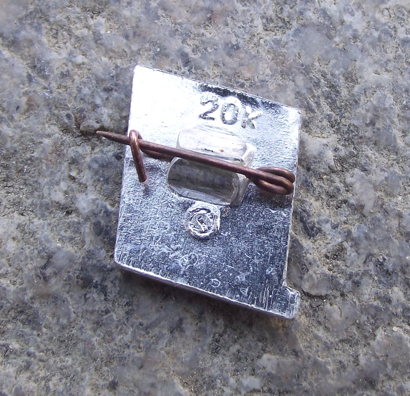 Vintage Soviet Union Russian Ice Hockey Player CCCP Pin Badge - Badgecrazy