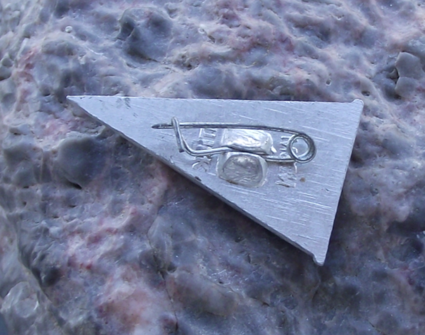 Vintage Moscow River Shipping Company Soviet Union Pennant Flag Pin Badge - Badgecrazy