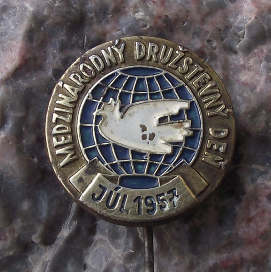 1957 MDD International Cooperatives Day July White Dove Pin Badge