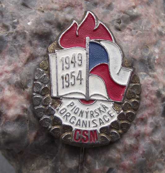 1954 Czechoslovakia Pioneer Youth Group CSM 5th Anniversary Pin Badge