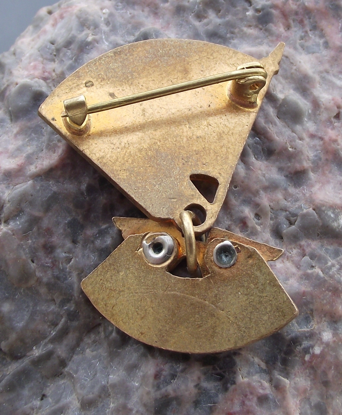 Vintage Cechoslovakia Youth Railway Volunteer Award Medal Train Rails Pin Badge